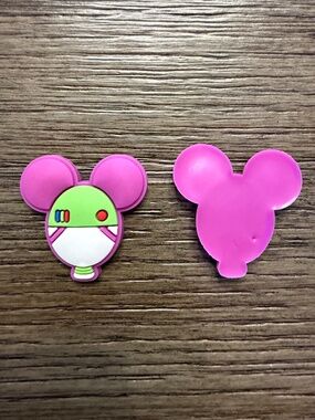 10 Buzz Lightyear Flatback Charms